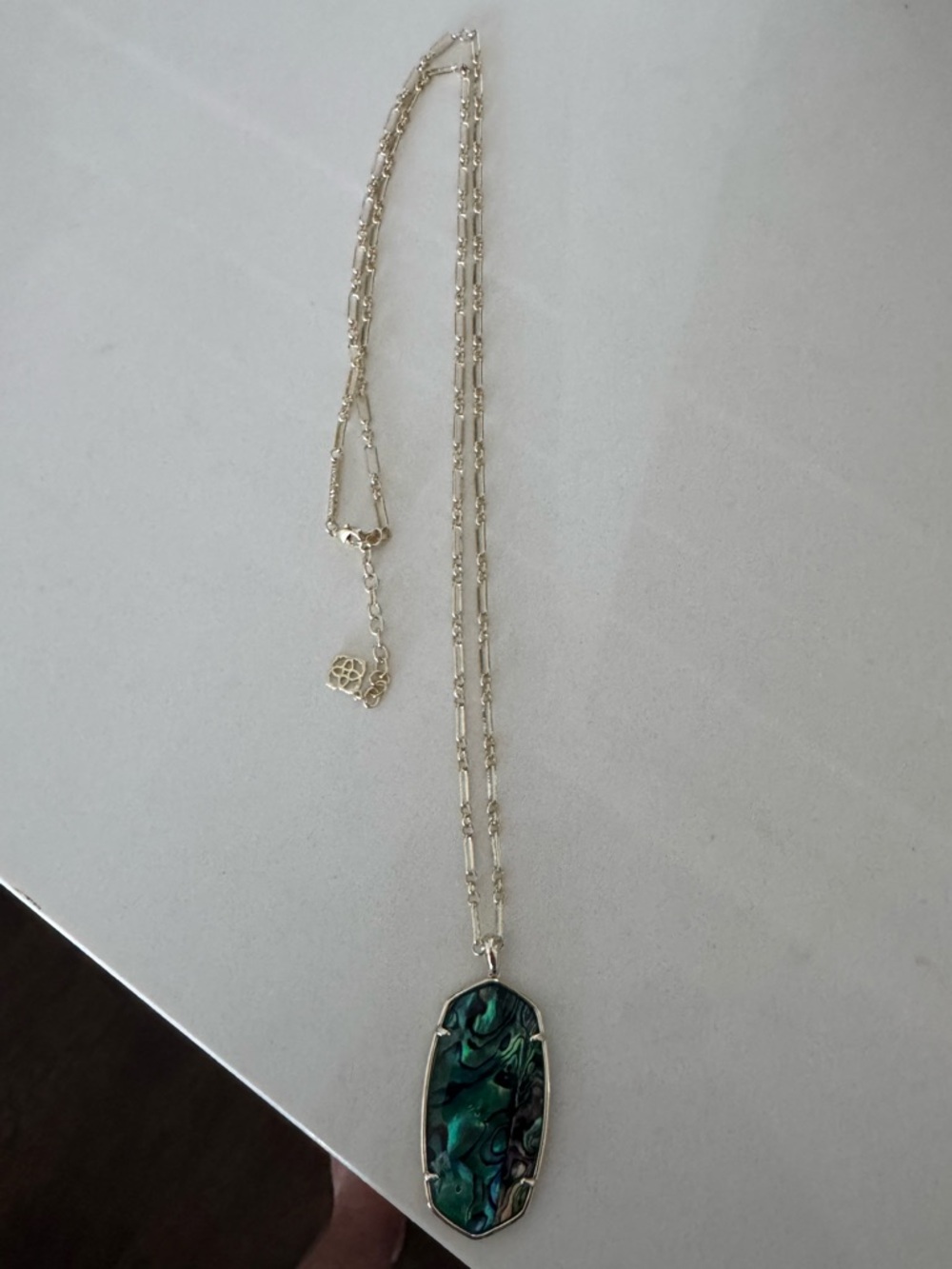 Kendra Scott gold long necklace